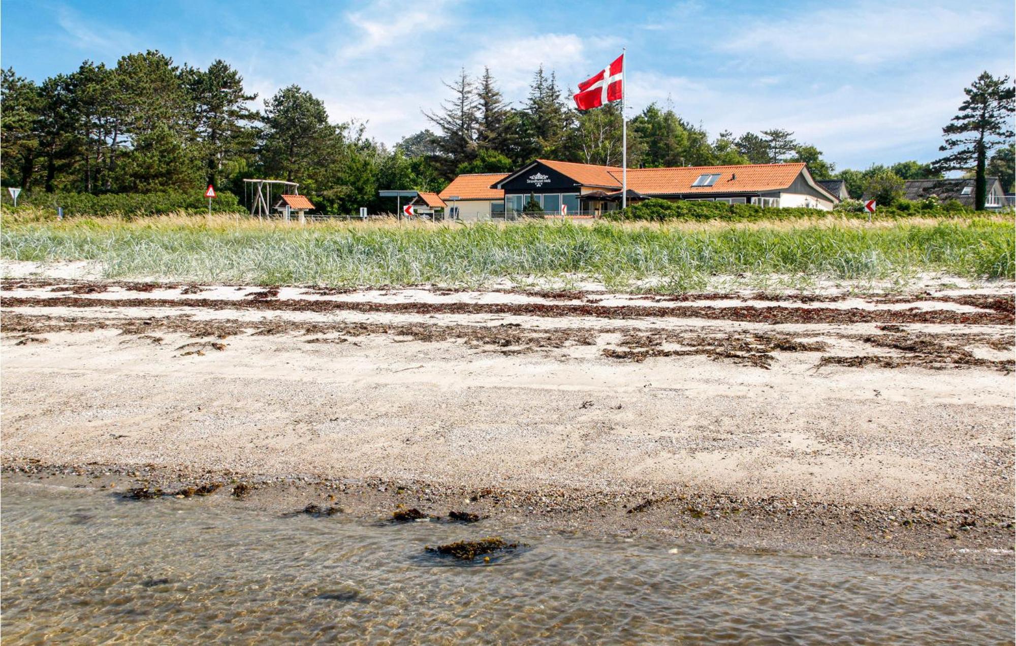Strandhuset Knebel المظهر الخارجي الصورة